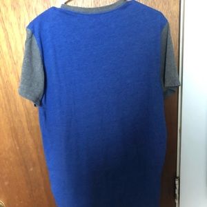 American Eagle Outfitters Shirts - American Eagle t-shirt American Eagle Outfitters Shirts - American Eagle t-shirt